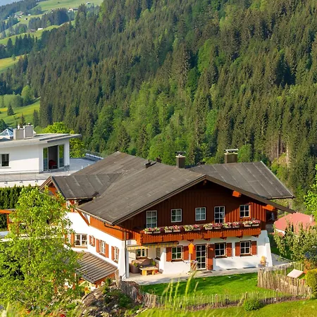 Haus Berg & Tal * Hirschegg Rein