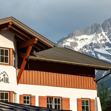 Haus Berg & Tal Appartamento *