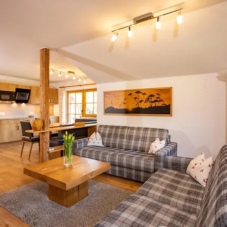 Haus Berg & Tal Appartamento *